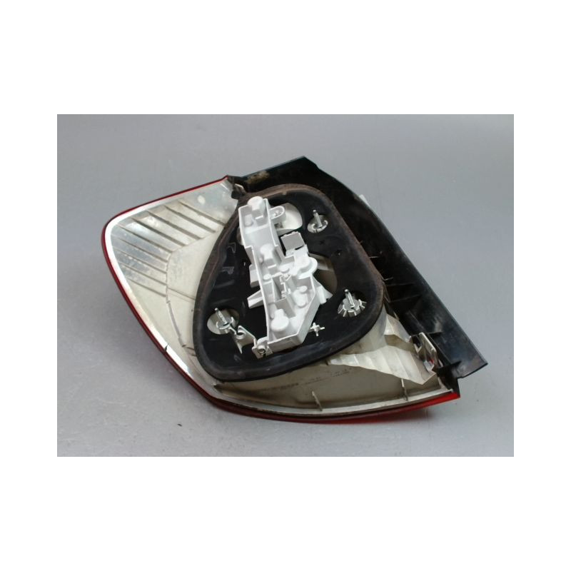 FEU ARRIERE DROIT BMW SERIE 1 I (E81) 2007-2011