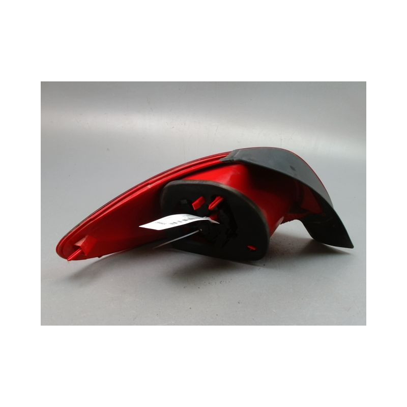 FEU ARRIERE DROIT PEUGEOT 206 + 2009-2013