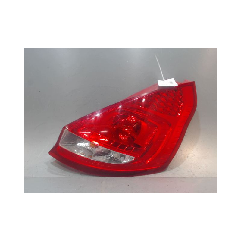 FEU ARRIERE DROIT FORD FIESTA