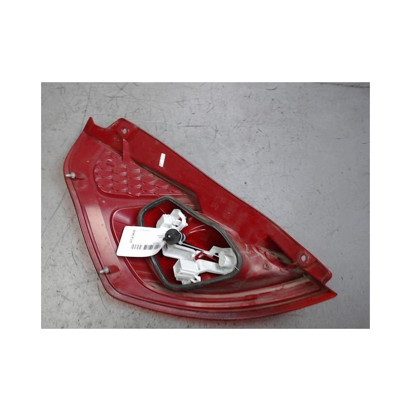 FEU ARRIERE DROIT FORD FIESTA
