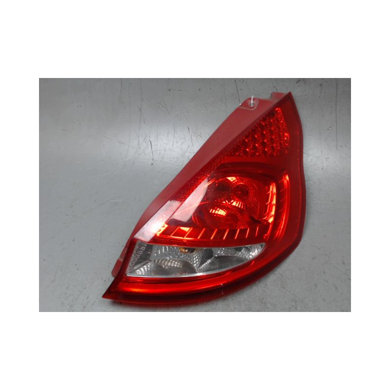 FEU ARRIERE DROIT FORD FIESTA 2008-