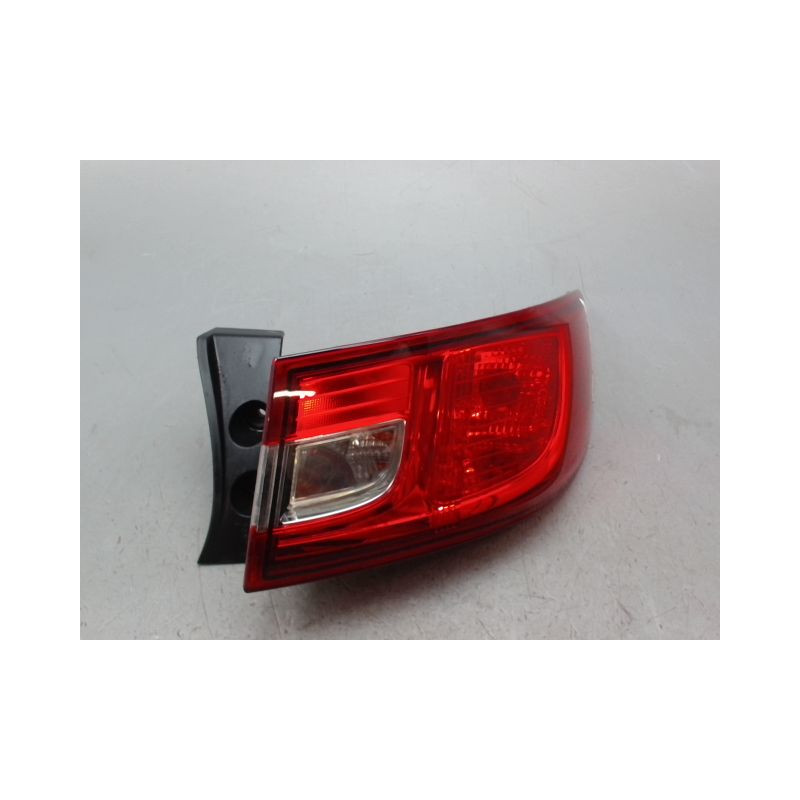 FEU ARRIERE DROIT RENAULT CLIO IV Phase 1 2012-...