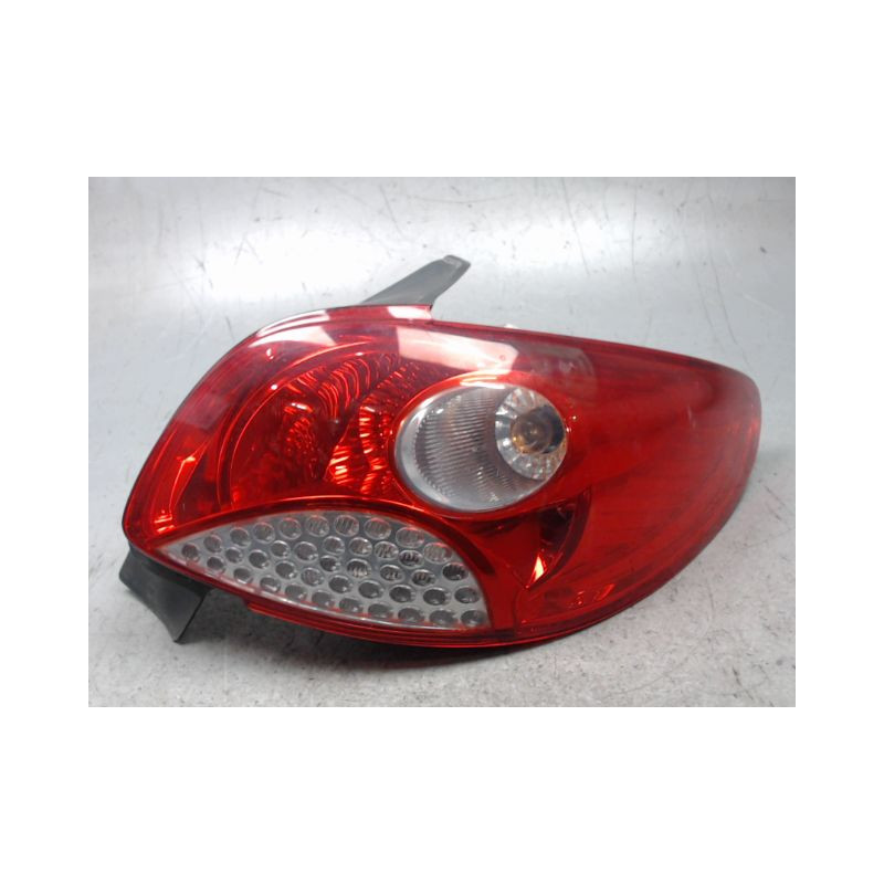 FEU ARRIERE DROIT PEUGEOT 206+ 2009-