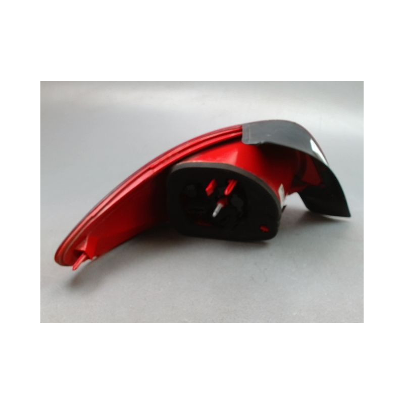 FEU ARRIERE DROIT PEUGEOT 206 + 2009-2013