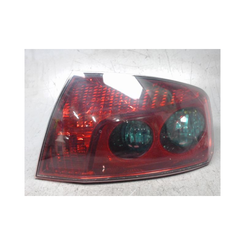 FEU ARRIERE DROIT PEUGEOT 407