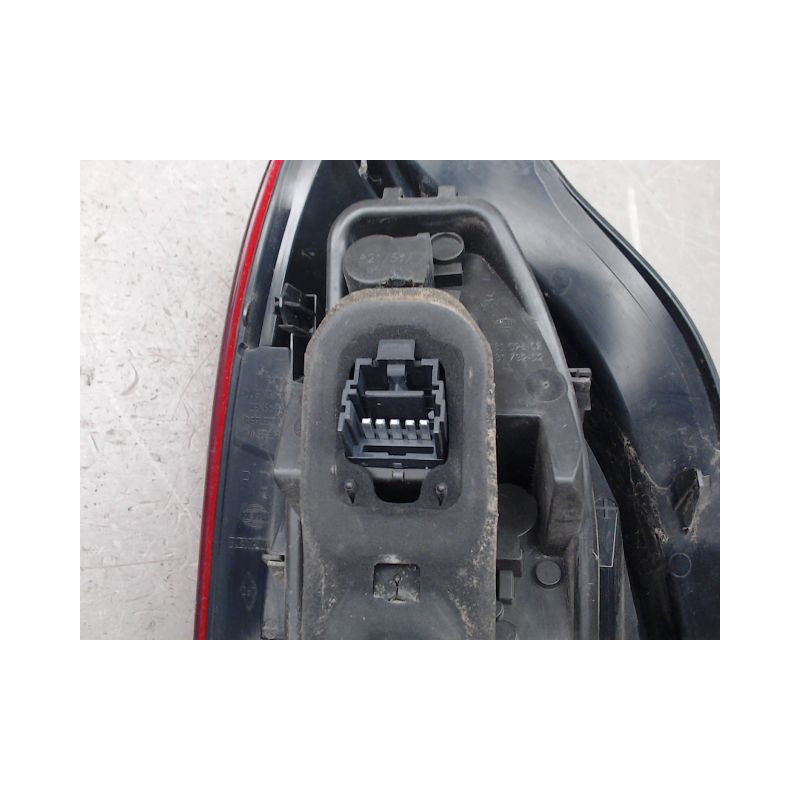 FEU ARRIERE DROIT RENAULT TWINGO