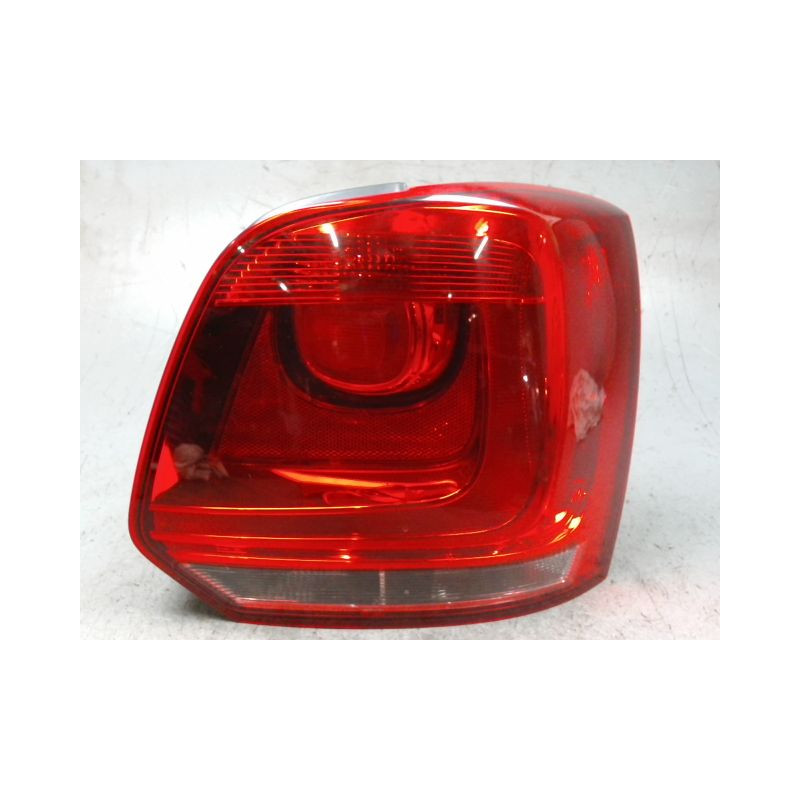 FEU ARRIERE DROIT VOLKSWAGEN POLO 2009-