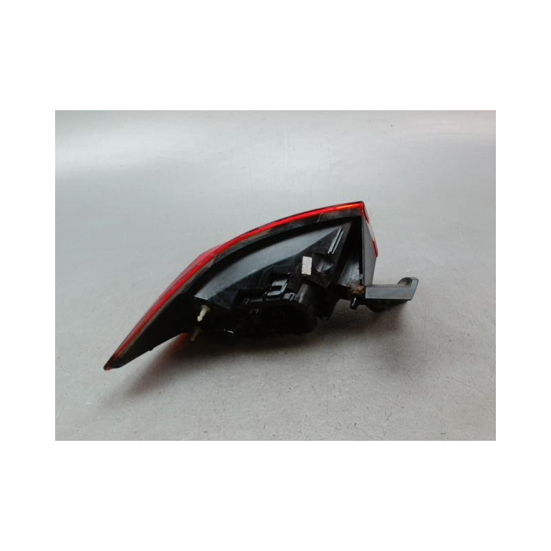 FEU ARRIERE DROIT RENAULT CLIO IV Phase 1 2012-...