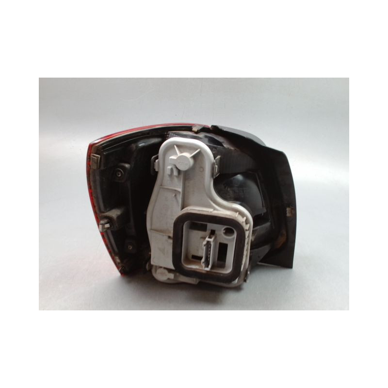 FEU ARRIERE DROIT VOLKSWAGEN POLO V Phase 1 (6R) 2009-...