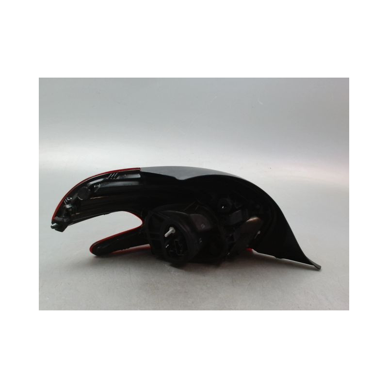 FEU ARRIERE DROIT PEUGEOT 208 Phase 1 2012-...