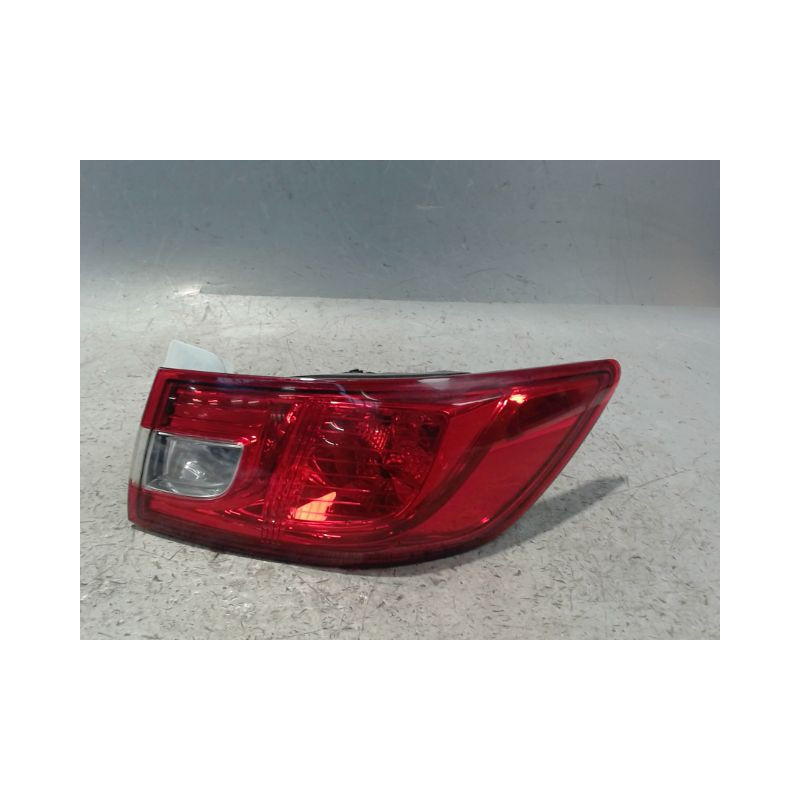 FEU ARRIERE DROIT RENAULT CLIO IV