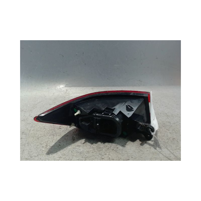 FEU ARRIERE DROIT RENAULT CLIO IV