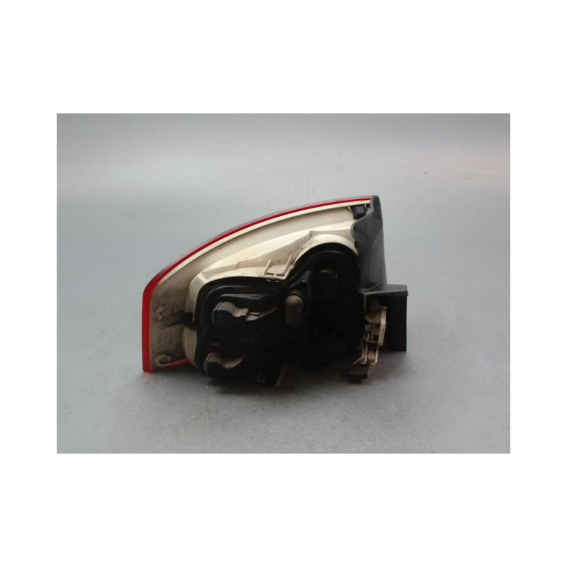 FEU ARRIERE DROIT AUDI A4 BERL. II Phase 1 2001-2004