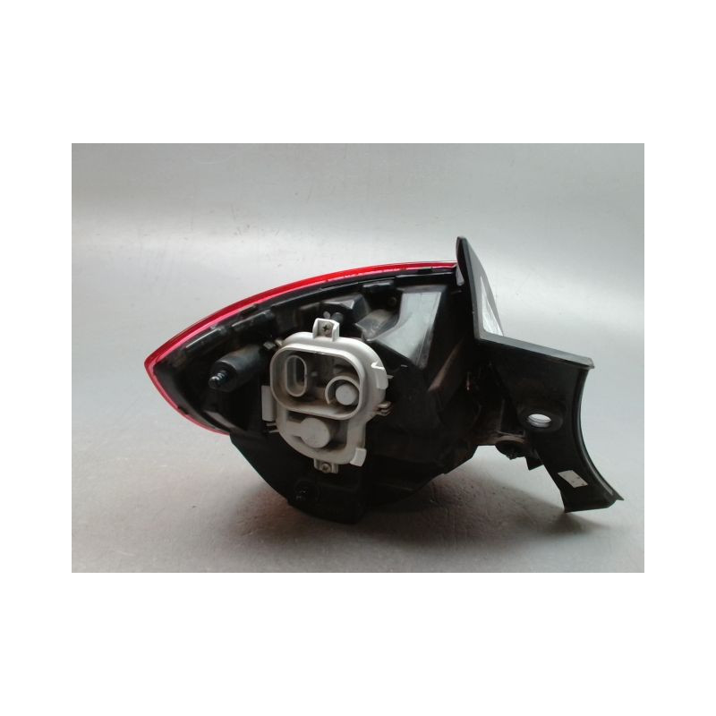 FEU ARRIERE DROIT ALFA ROMEO GUILIETTA 2010-