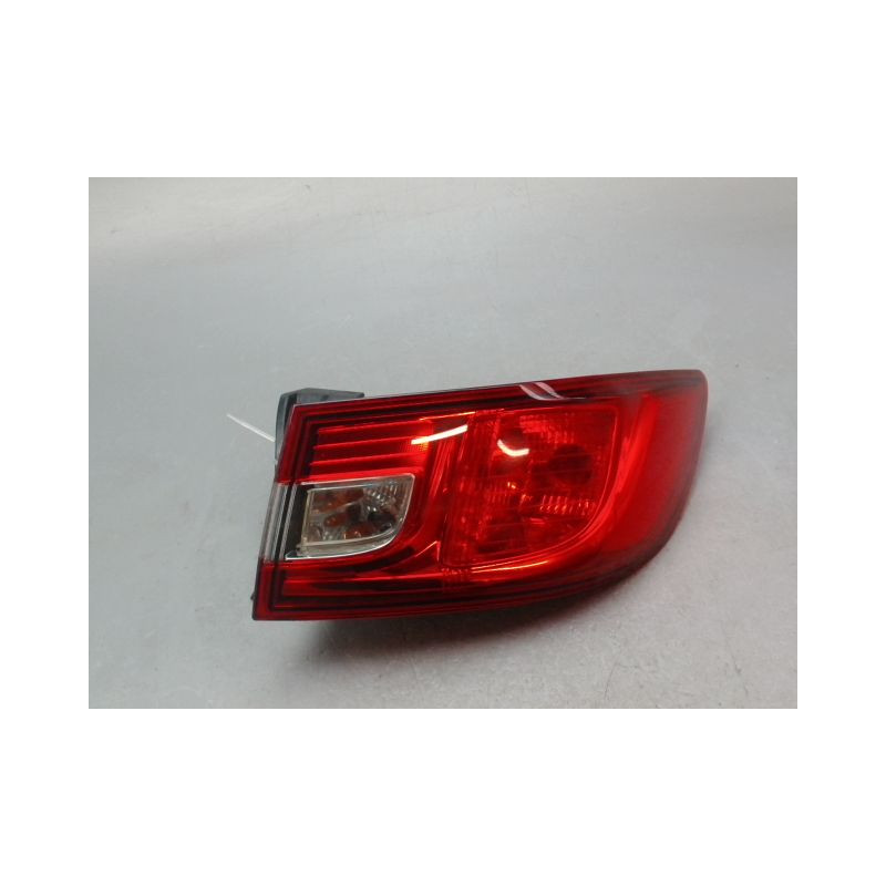 FEU ARRIERE DROIT RENAULT CLIO IV Phase 1 2012-...