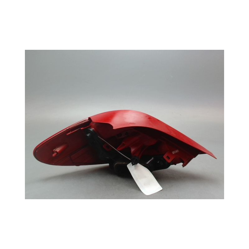 FEU ARRIERE DROIT PEUGEOT 207 2006-2013