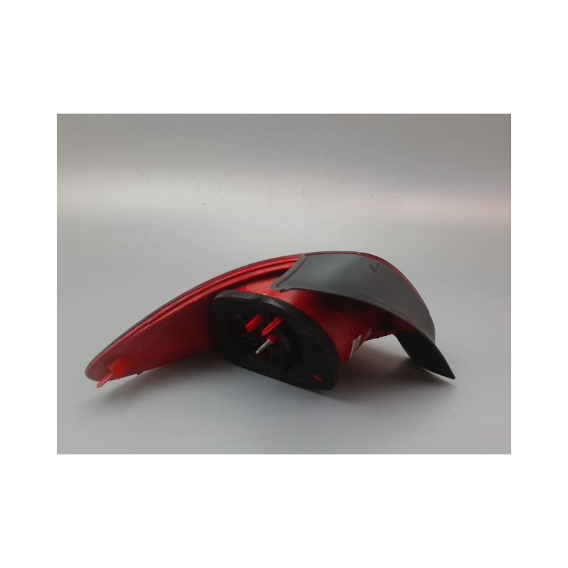 FEU ARRIERE DROIT PEUGEOT 206 + 2009-2013