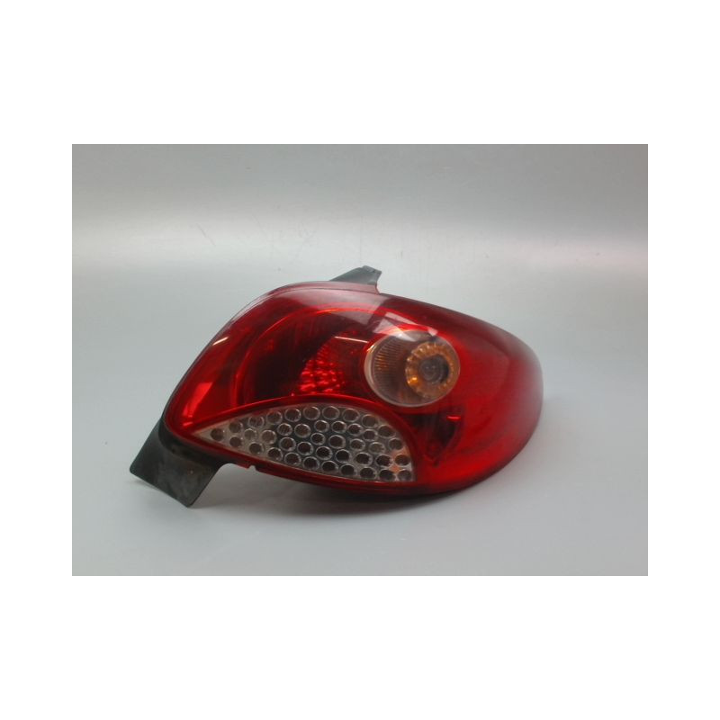 FEU ARRIERE DROIT PEUGEOT 206 + 2009-2013