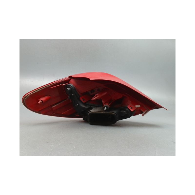 FEU ARRIERE DROIT PEUGEOT 207 2006-2013
