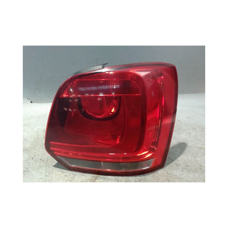 FEU ARRIERE DROIT VOLKSWAGEN POLO 2009-