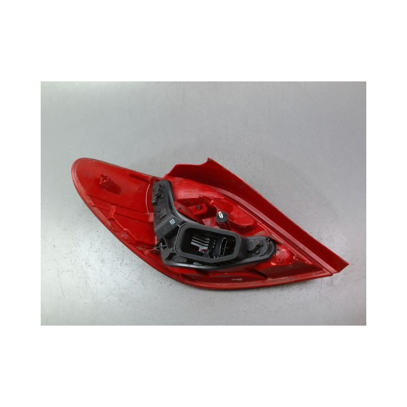 FEU ARRIERE DROIT PEUGEOT 207 2006-2013