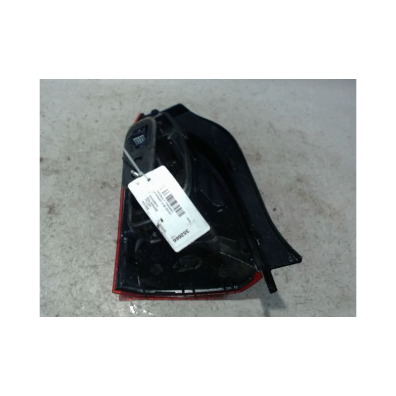 FEU ARRIERE DROIT RENAULT TWINGO 2 2010-
