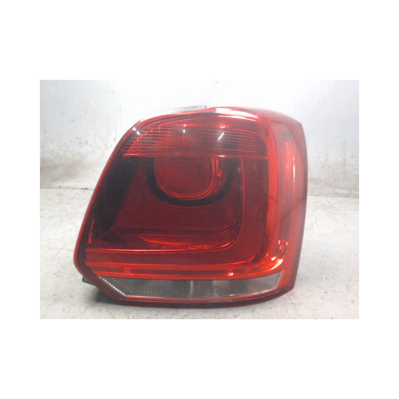 FEU ARRIERE DROIT VOLKSWAGEN POLO 2009-