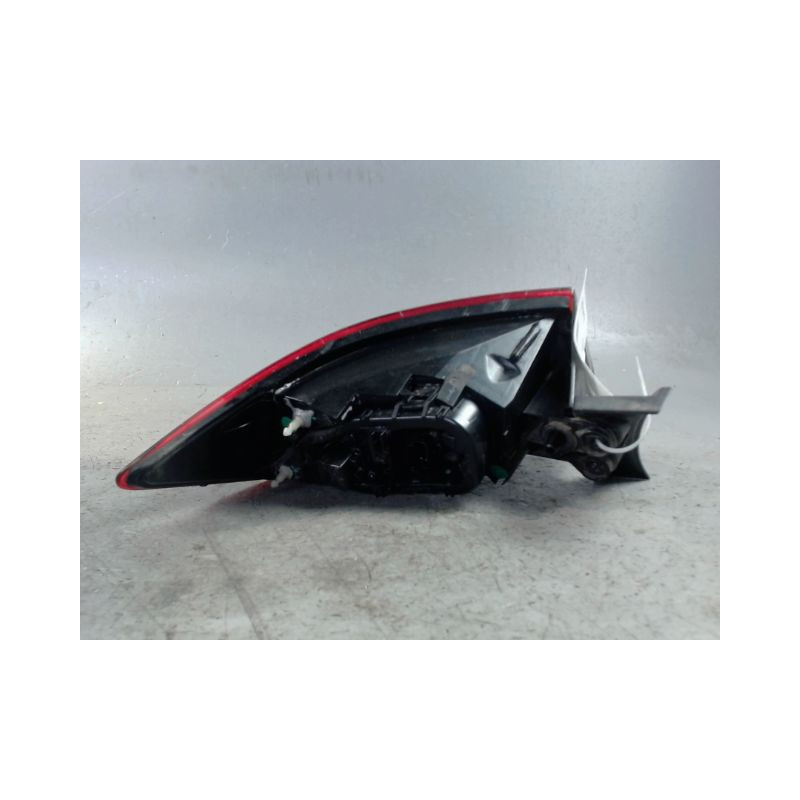 FEU ARRIERE DROIT RENAULT CLIO IV