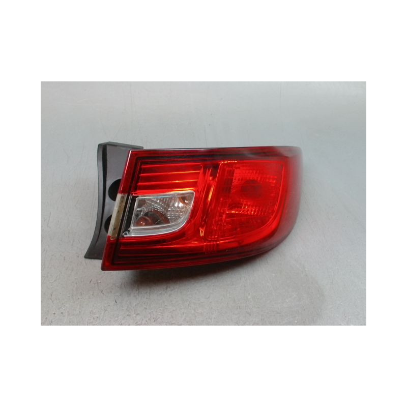 FEU ARRIERE DROIT RENAULT CLIO IV Phase 1 2012-...