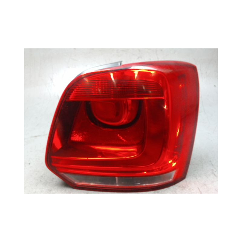 FEU ARRIERE DROIT VOLKSWAGEN POLO 2009-