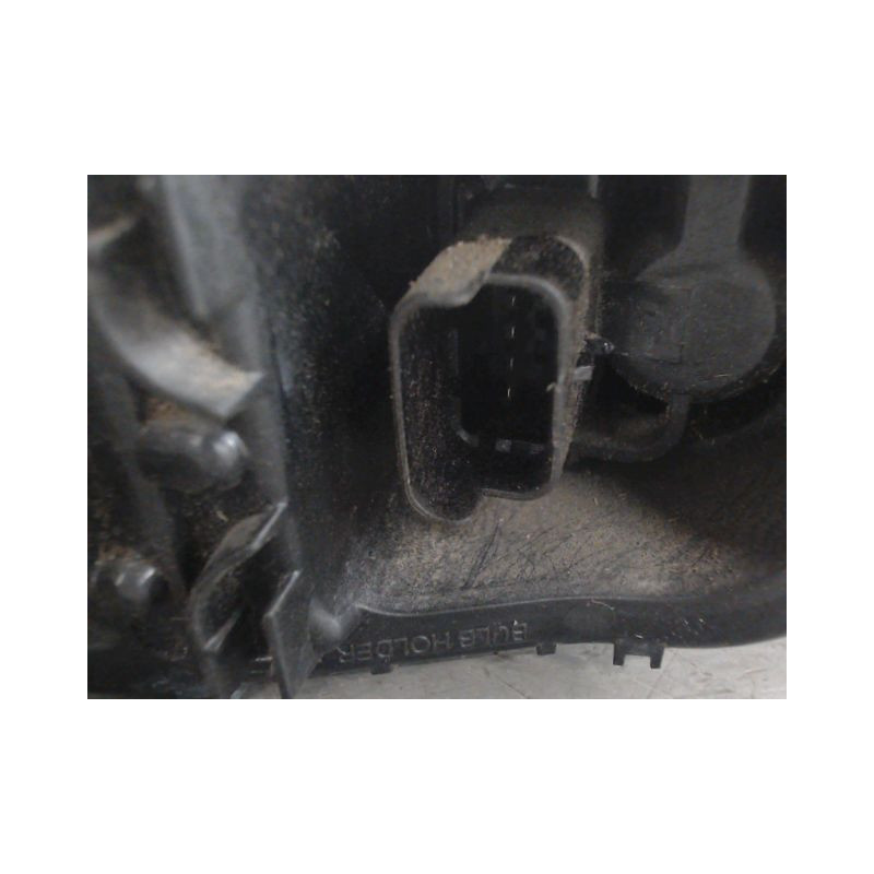 FEU ARRIERE DROIT RENAULT CLIO