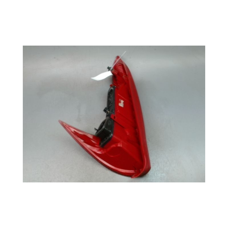 FEU ARRIERE DROIT PEUGEOT 206 SW 2002-2006