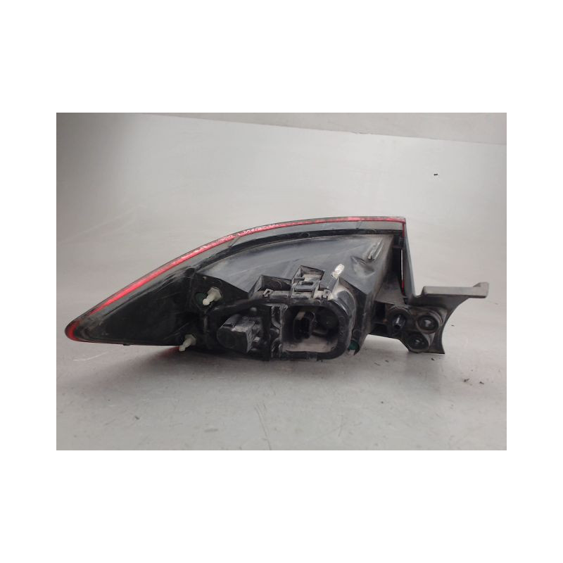 FEU ARRIERE DROIT RENAULT CLIO