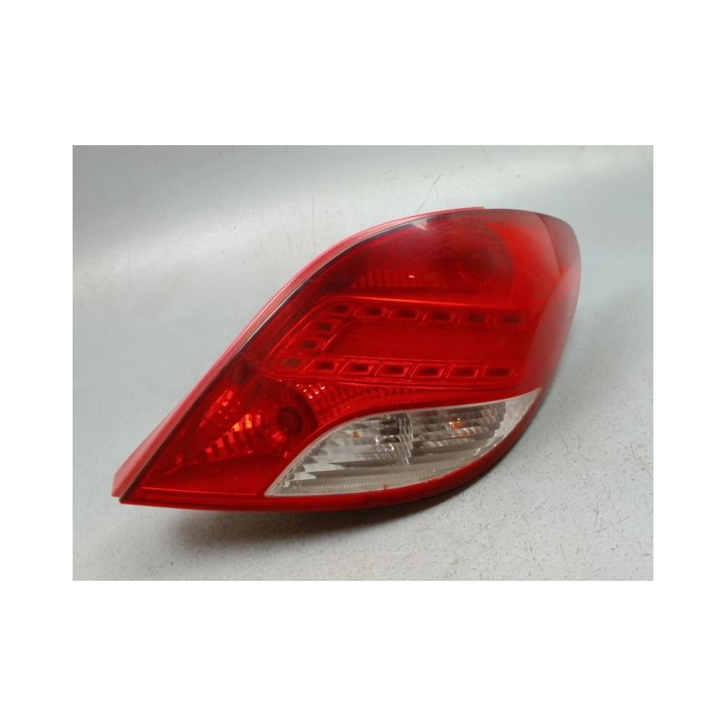 FEU ARRIERE DROIT PEUGEOT 207 2006-2013
