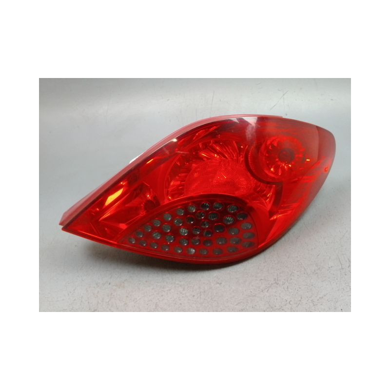 FEU ARRIERE DROIT PEUGEOT 207 2006-2013