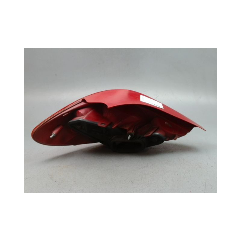 FEU ARRIERE DROIT PEUGEOT 207 2006-2013