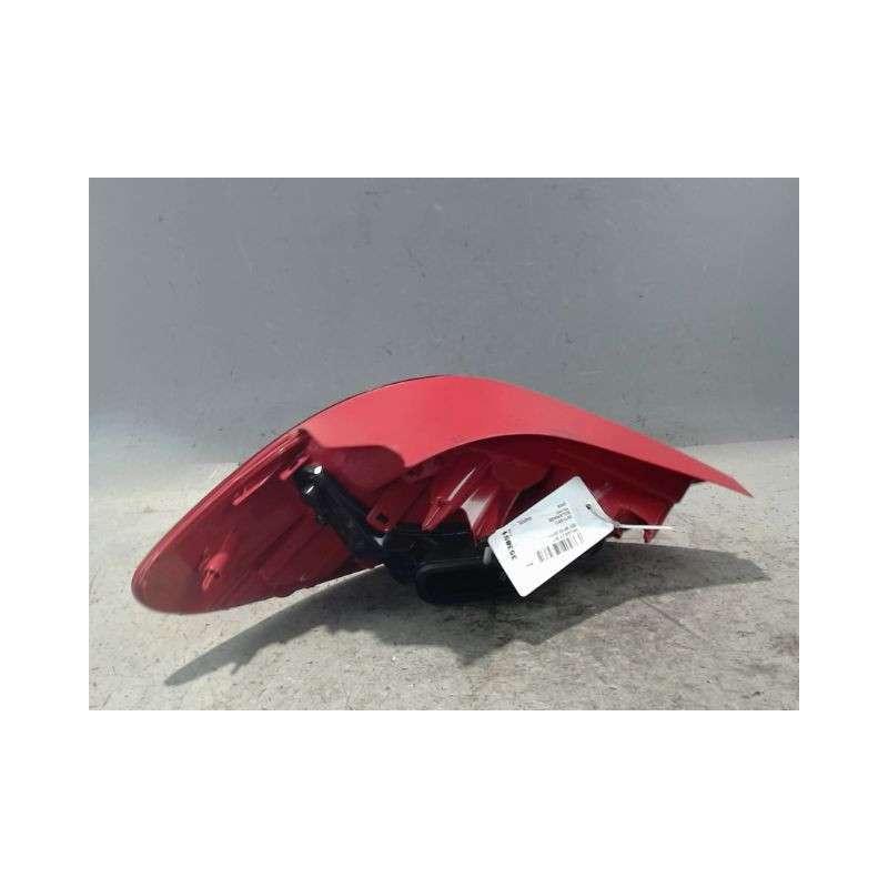 FEU ARRIERE DROIT PEUGEOT 207 2011-