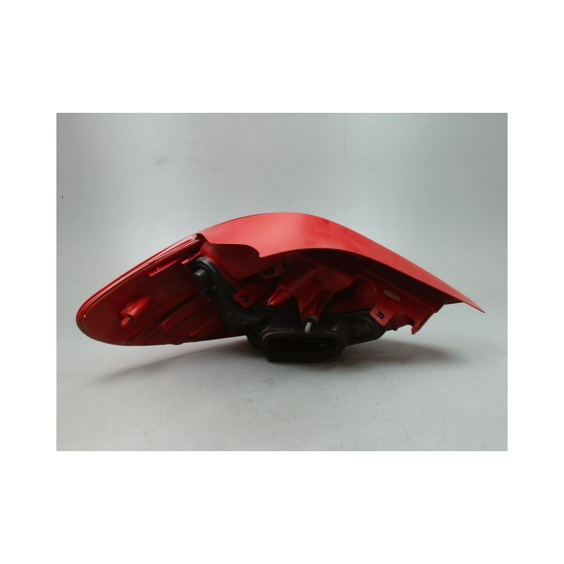 FEU ARRIERE DROIT PEUGEOT 207 2006-2013