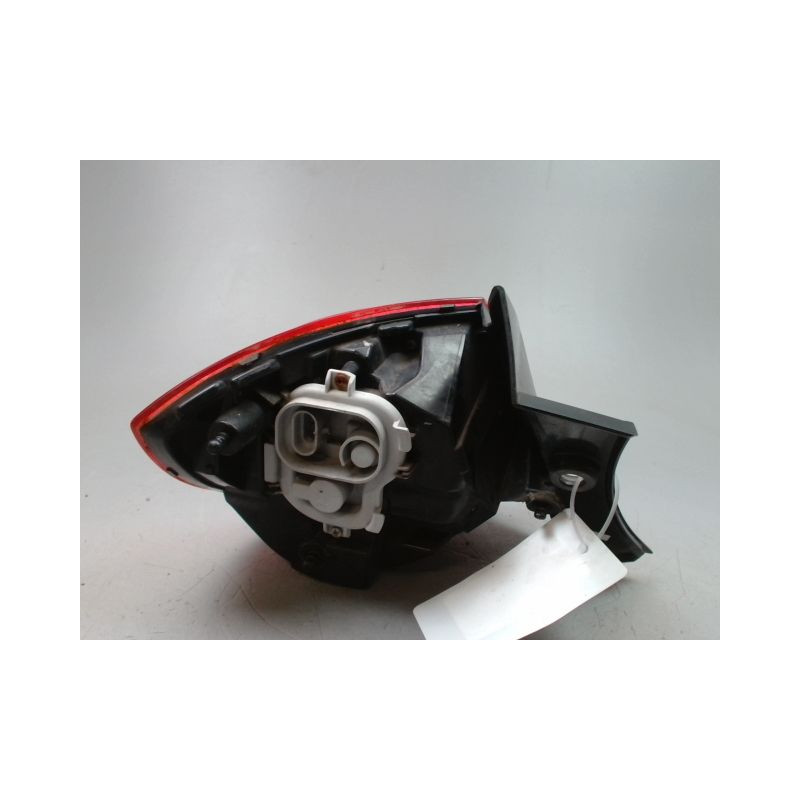 FEU ARRIERE DROIT ALFA ROMEO GUILIETTA 2010-