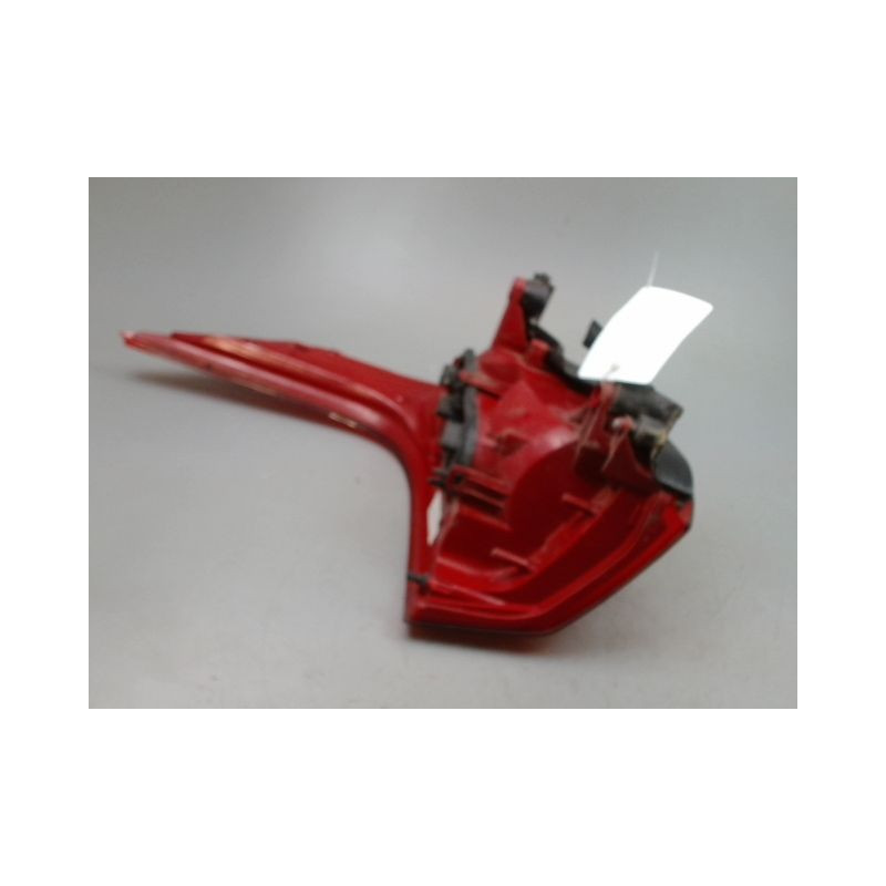 FEU ARRIERE DROIT PEUGEOT 5008 MONOSP. I Phase 1 2009-2013