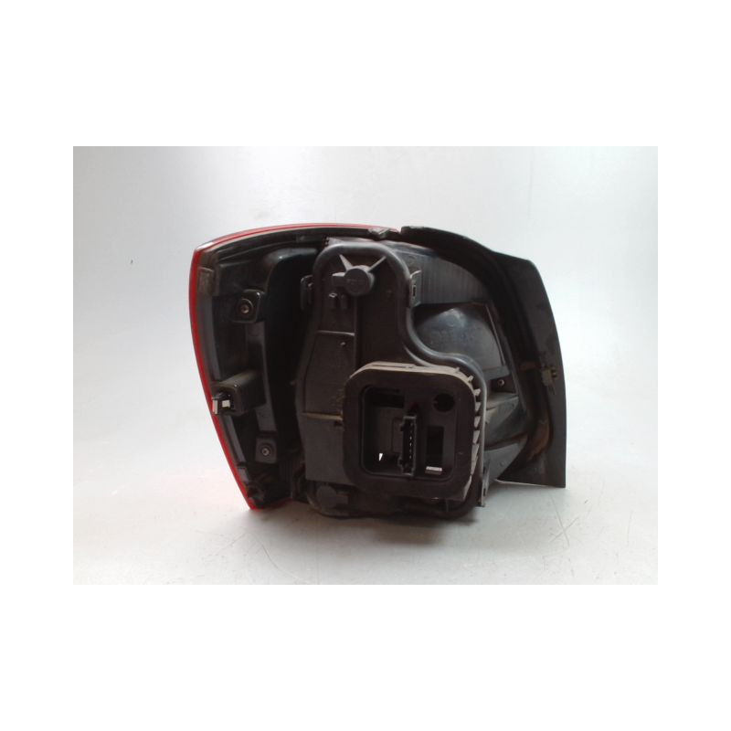 FEU ARRIERE DROIT VOLKSWAGEN POLO V Phase 1 (6R) 2009-...