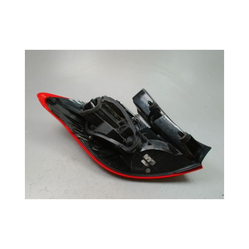 FEU ARRIERE DROIT CITROEN C4 II Phase 1 (B71) 2010-2015