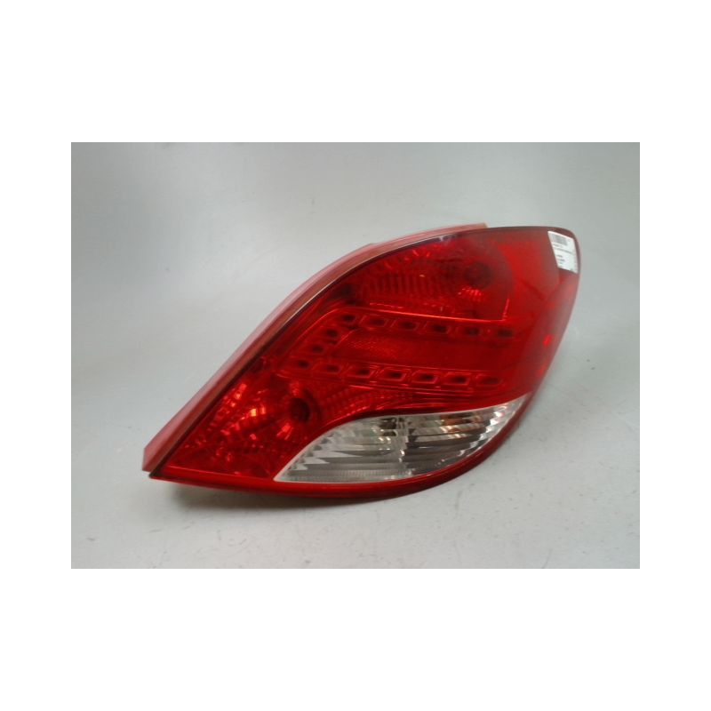 FEU ARRIERE DROIT PEUGEOT 207 2006-2013