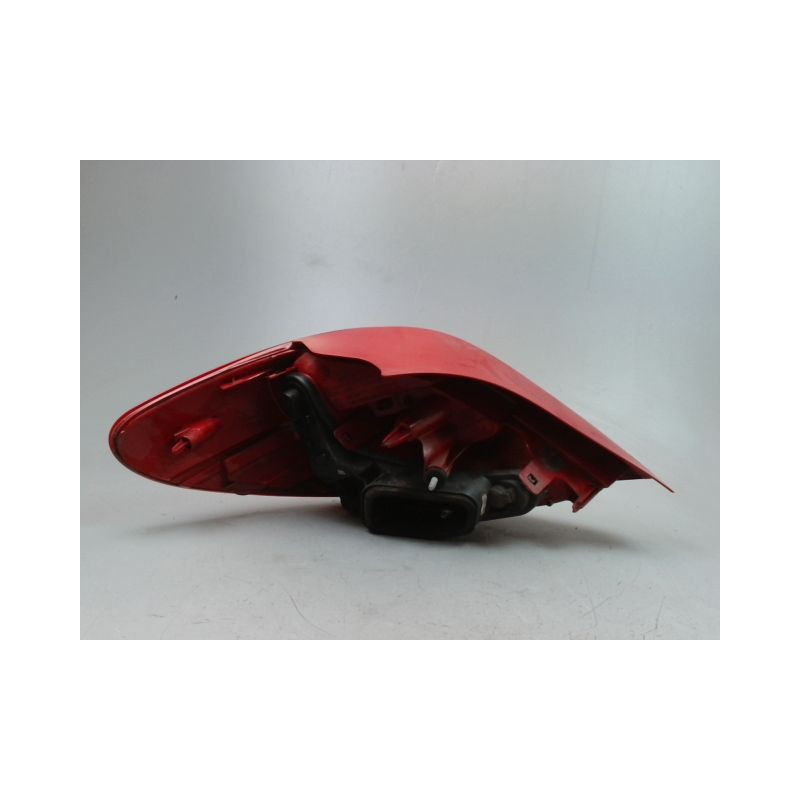 FEU ARRIERE DROIT PEUGEOT 207 2006-2013
