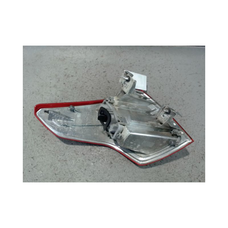FEU ARRIERE DROIT CITROEN C4 PICASSO 007-