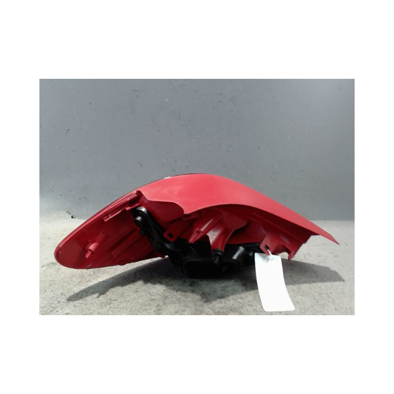 FEU ARRIERE DROIT PEUGEOT 207 2009-