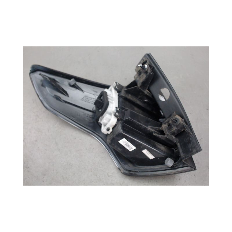 FEU ARRIERE DROIT CITROEN C4