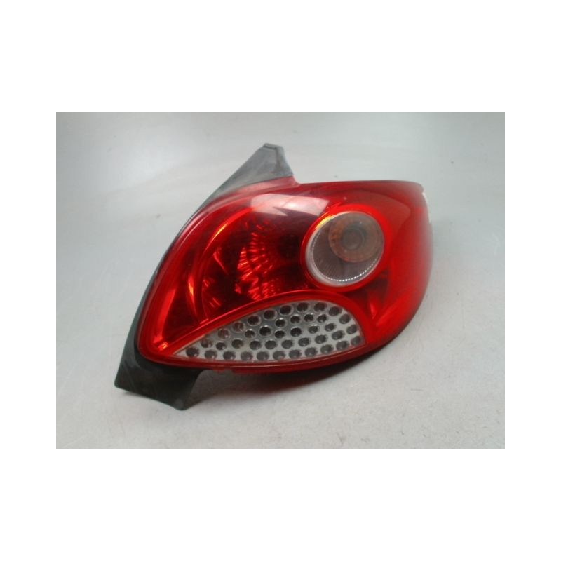 FEU ARRIERE DROIT PEUGEOT 206 + 2009-2013
