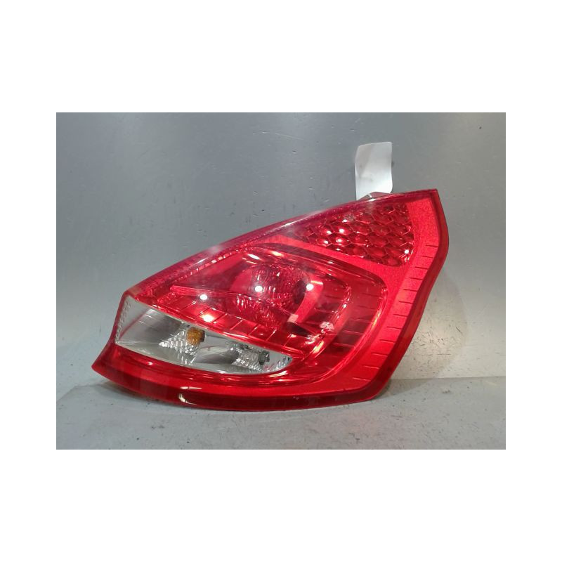 FEU ARRIERE DROIT FORD FIESTA