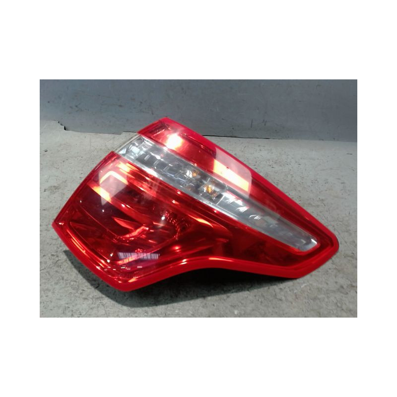 FEU ARRIERE DROIT CITROEN C4 PICASSO 007-